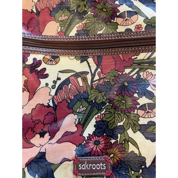 Sakroots Crimson Flower Power Medium Crossbody Bag - Picture 5 of 7